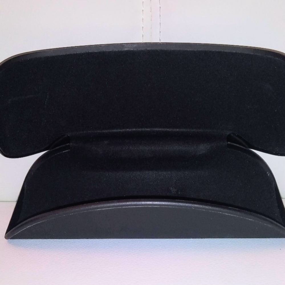 Armani Exchange Black Unisex Eyewear Case - Picture 4 of 8